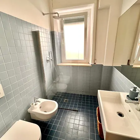 Renato Nuovo In Centro A Con Aria Condizionata Apartmán *